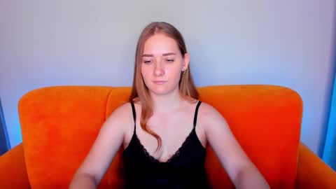 Snapshot of alinawise chatting on 12, 2, 2025 alinawise online show from 12, 2, 2025