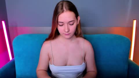 Snapshot of alinawise chatting on 26, 2, 2025 alinawise online show from 26, 2, 2025