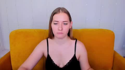 Snapshot of alinawise chatting on 28, 2, 2025 alinawise online show from 28, 2, 2025