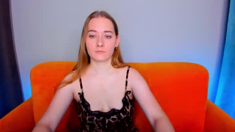 Snapshot of alinawise chatting on 10, 3, 2025 alinawise online show from 10, 3, 2025