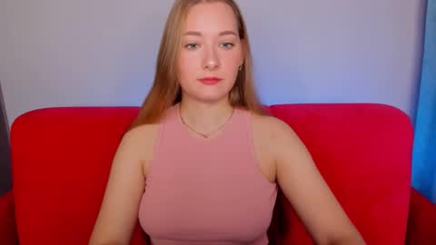 Snapshot of alinawise chatting on 7, 10, 2025 alinawise online show from 7, 10, 2025