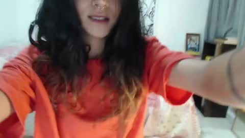 Snapshot of alinawoolf_ chatting on 11, 1, 2025  Ali  online show from 11, 1, 2025