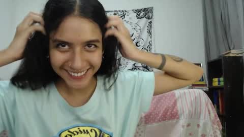 Snapshot of alinawoolf_ chatting on 14, 1, 2025  Ali  online show from 14, 1, 2025