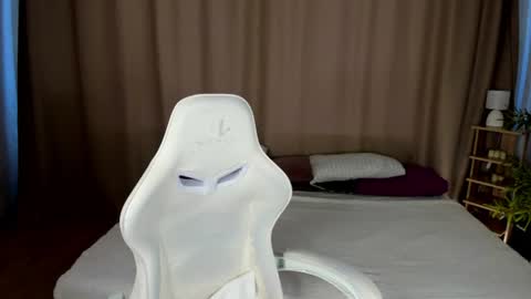 Snapshot of alis_tauber chatting on 15, 6, 2026 Alis online show from 15, 6, 2026