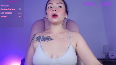 Snapshot of alisa__cain chatting on 18, 10, 2025 Alejandra online show from 18, 10, 2025