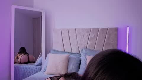     online show from 9, 4, 2026