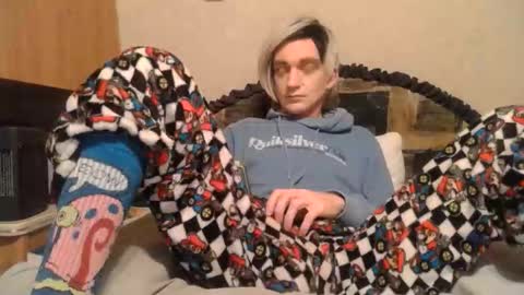 Alisha online show from 10, 4, 2026