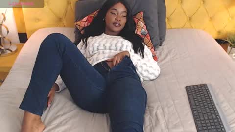 Luna online show from 14, 11, 2025