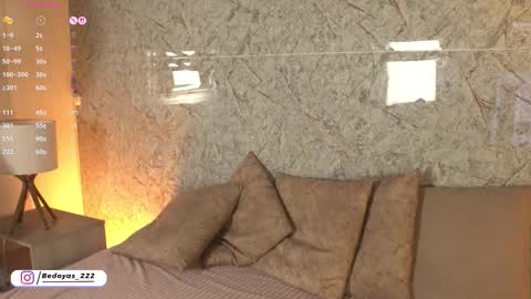 Snapshot of alison222_ chatting on 25, 2, 2026 A L I S O N online show from 25, 2, 2026