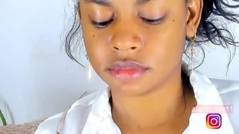 Sofias house online show from 9, 2, 2025