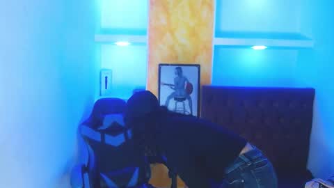 ALISON MOON online show from 20, 9, 2025