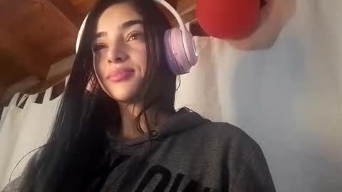 Alisson369  online show from 17, 2, 2025