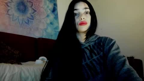 Alisson369  online show from 16, 9, 2025