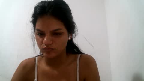 Snapshot of alisson_2508 chatting on 2, 6, 2026 alison online show from 2, 6, 2026