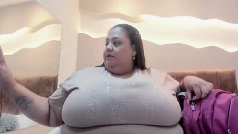 Snapshot of alisson_am chatting on 19, 6, 2026 Alisson online show from 19, 6, 2026