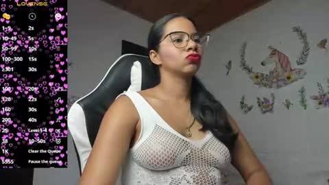 Snapshot of alisson_hoffman05 chatting on 9, 7, 2026 Alisson hoffman05 online show from 9, 7, 2026