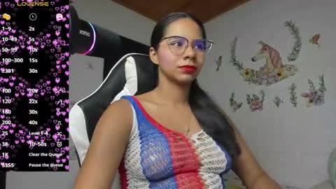 Snapshot of alisson_hoffman05 chatting on 9, 8, 2026 Alisson hoffman05 online show from 9, 8, 2026