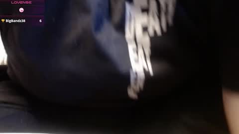 Alissonnat online show from 3, 2, 2026