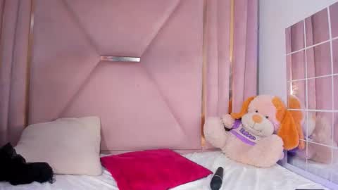 AlissonRobertsh online show from 13, 11, 2025