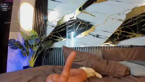   online show from 20, 12, 2025