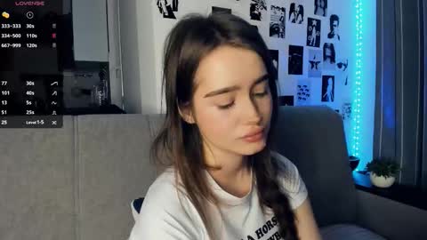 Alivia online show from 25, 11, 2025