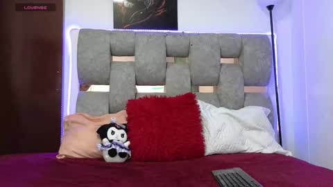 alix_kitty_ online show from 17, 2, 2026