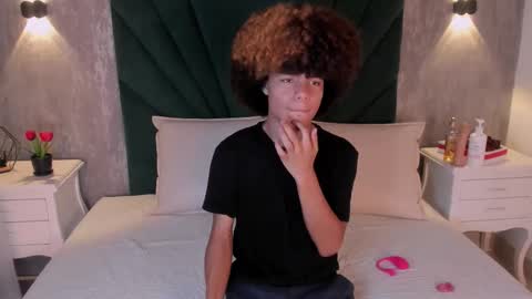 Snapshot of alixiis_etereo chatting on 17, 2, 2026 Alexis Etereo online show from 17, 2, 2026