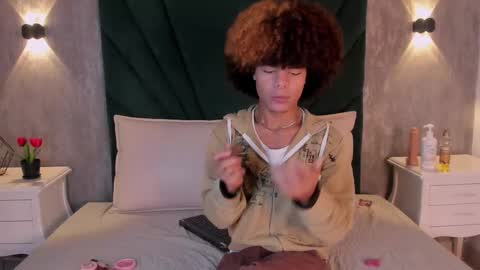 Snapshot of alixiis_etereo chatting on 18, 2, 2026 Alexis Etereo online show from 18, 2, 2026