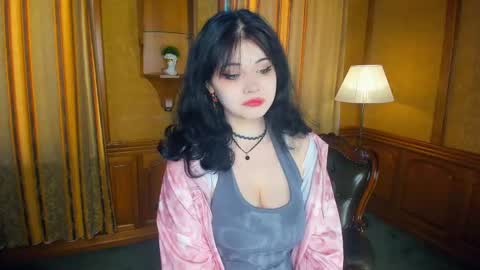Snapshot of alixypunter chatting on 19, 5, 2026 Emily online show from 19, 5, 2026