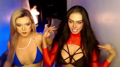 Snapshot of aliyahdeluxx chatting on 11, 5, 2026 aliyah online show from 11, 5, 2026