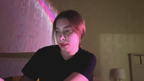 Snapshot of alizasaeturn chatting on 29, 3, 2026 Emily online show from 29, 3, 2026