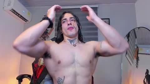 independent model 3 online show from 11, 1, 2026