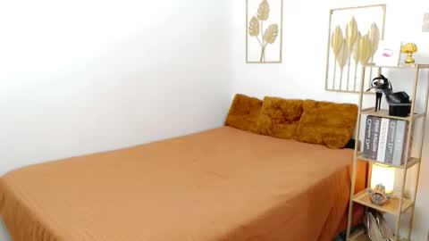 Your Lovely Allena online show from 17, 11, 2025