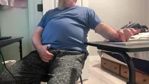 Allergictolove online show from 7, 2, 2026