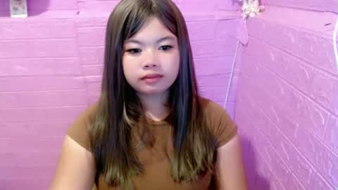 Snapshot of allianahpetit chatting on 7, 1, 2026 allianahpetit online show from 7, 1, 2026