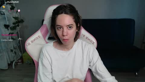 Snapshot of allie_hazie chatting on 22, 5, 2026 alice online show from 22, 5, 2026