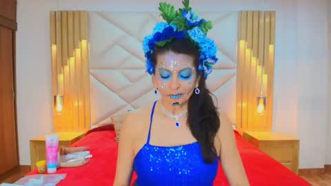 Aliie  online show from 25, 10, 2025