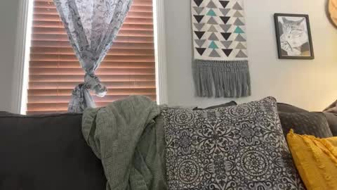  bb  online show from 14, 1, 2025