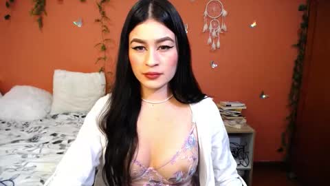 Allie  online show from 6, 11, 2025