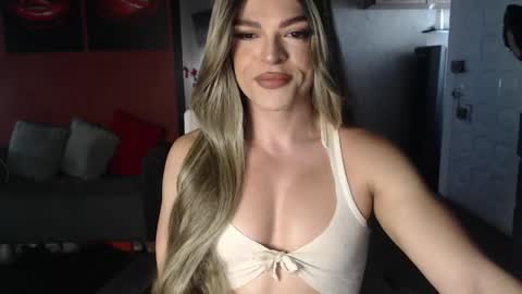 Snapshot of allisonfit chatting on 15, 5, 2026 Allison Victoria online show from 15, 5, 2026