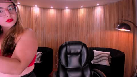 Allison Rogers online show from 5, 4, 2026