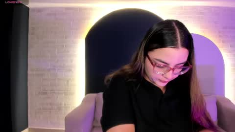 Snapshot of allisonrogersx chatting on 24, 6, 2026 Allison Rogers online show from 24, 6, 2026
