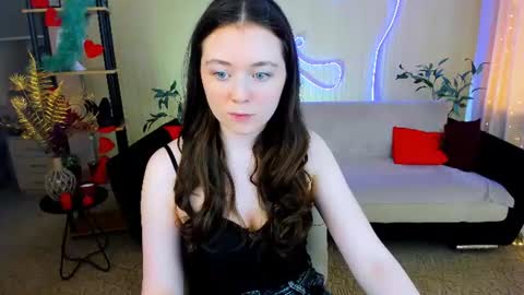 Snapshot of alluringeyess chatting on 9, 7, 2026 alluringeyess online show from 9, 7, 2026