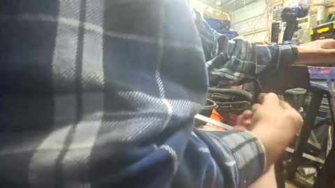 allwolf0323 online show from 1, 10, 2025