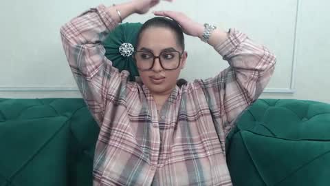         online show from 5, 4, 2026