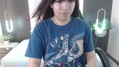 ALMA FENIX  online show from 24, 1, 2025