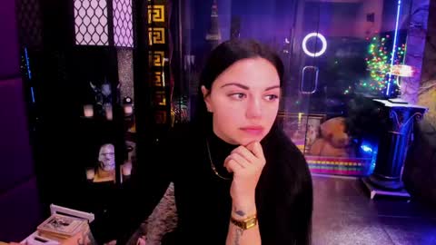Snapshot of alma_pearl chatting on 10, 5, 2026 Alma online show from 10, 5, 2026