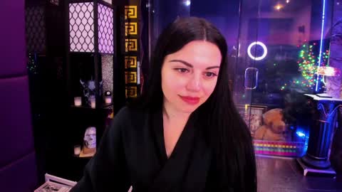 Snapshot of alma_pearl chatting on 11, 5, 2026 Alma online show from 11, 5, 2026