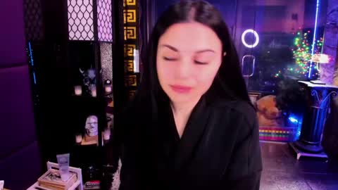 Snapshot of alma_pearl chatting on 21, 5, 2026 Alma online show from 21, 5, 2026