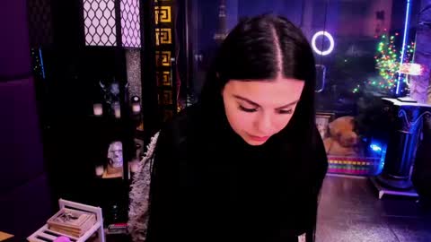 Snapshot of alma_pearl chatting on 23, 5, 2026 Alma online show from 23, 5, 2026